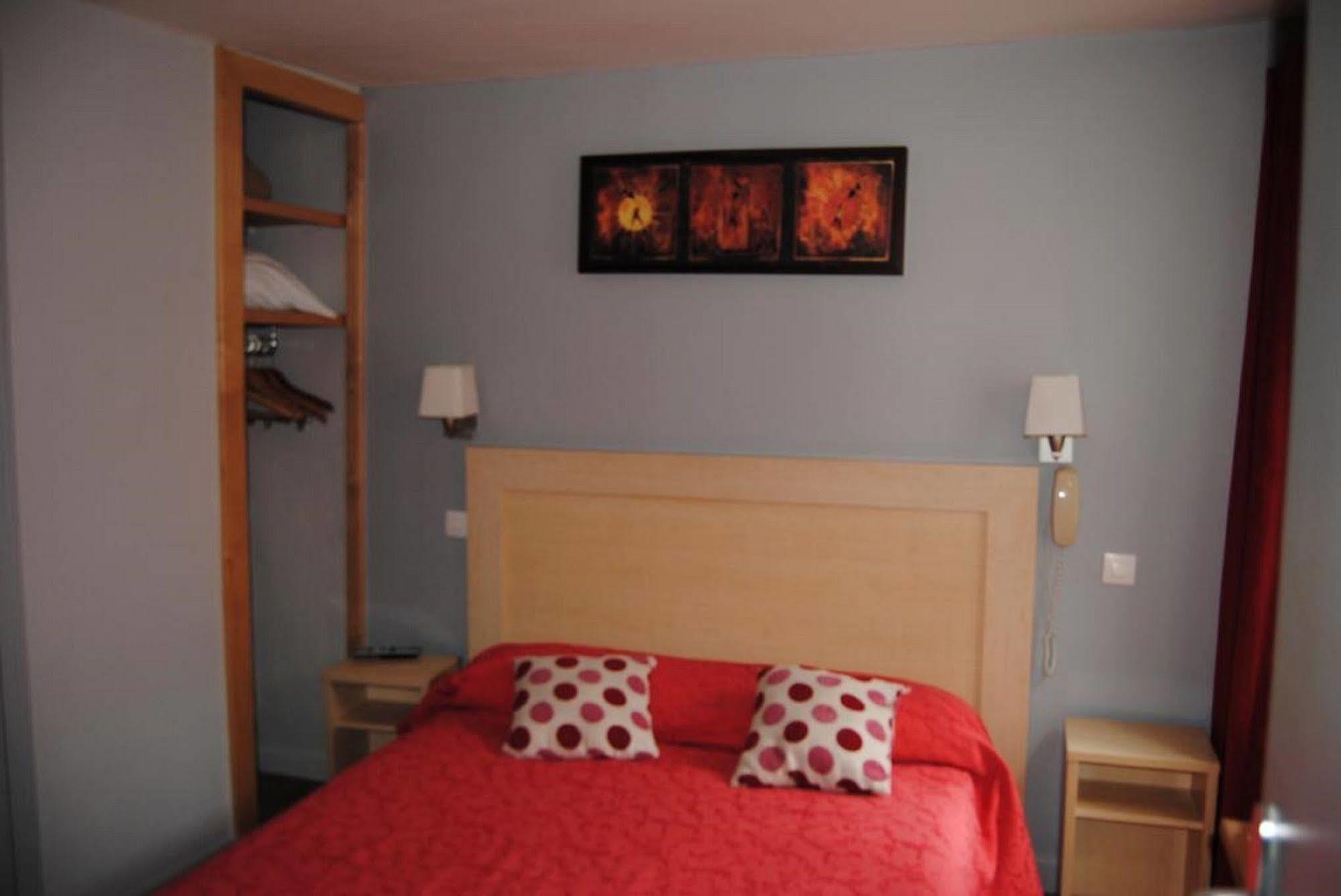 Enghien Apartment Paris Exterior photo